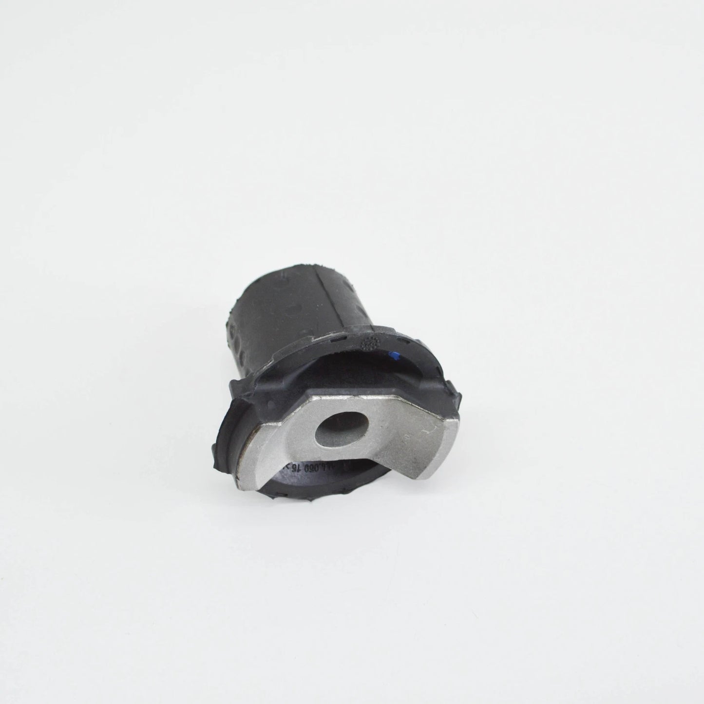 NEW MB ML W164 FRONT AXLE INTEGRAL SUPPORT SUBFRAME CARRIER A1663310142 ORIGINAL