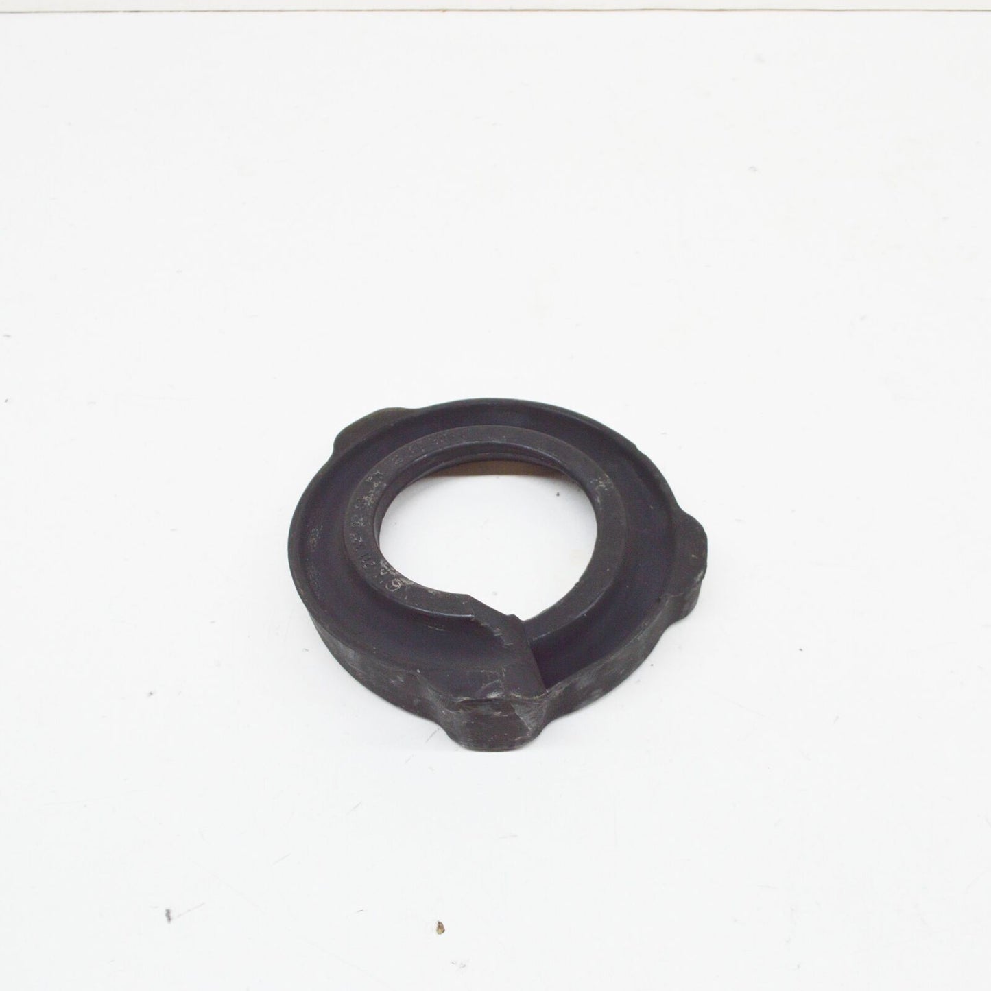 NEW MERCEDES BENZ E W211 FRONT RIGHT SHOCK ABSORBER SPRING SHIM A2113210284