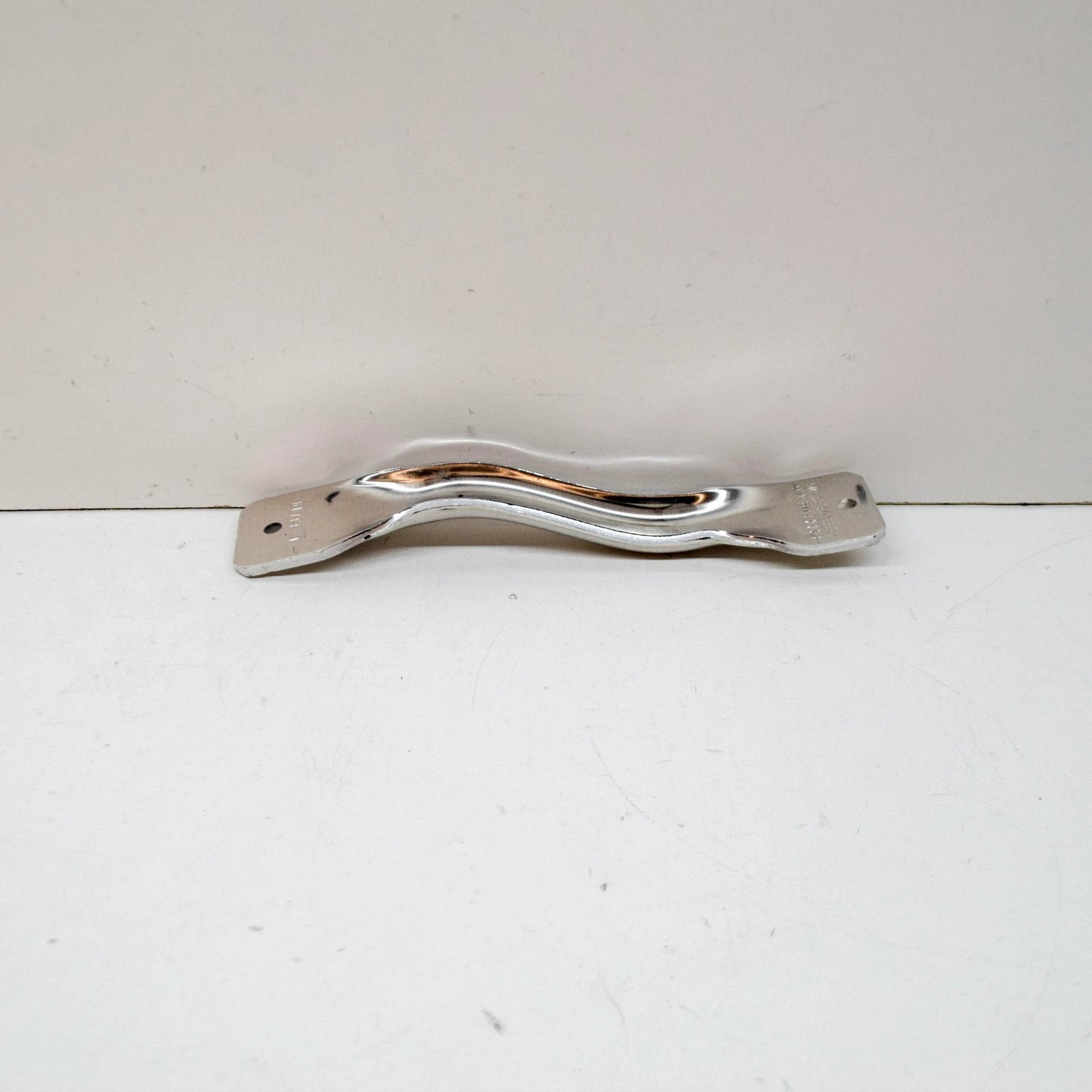 NEW AUDI E-TRON FRONT BUMPER LEFT IMPACT BAR BRACKET 4KE805351 ORIGINAL