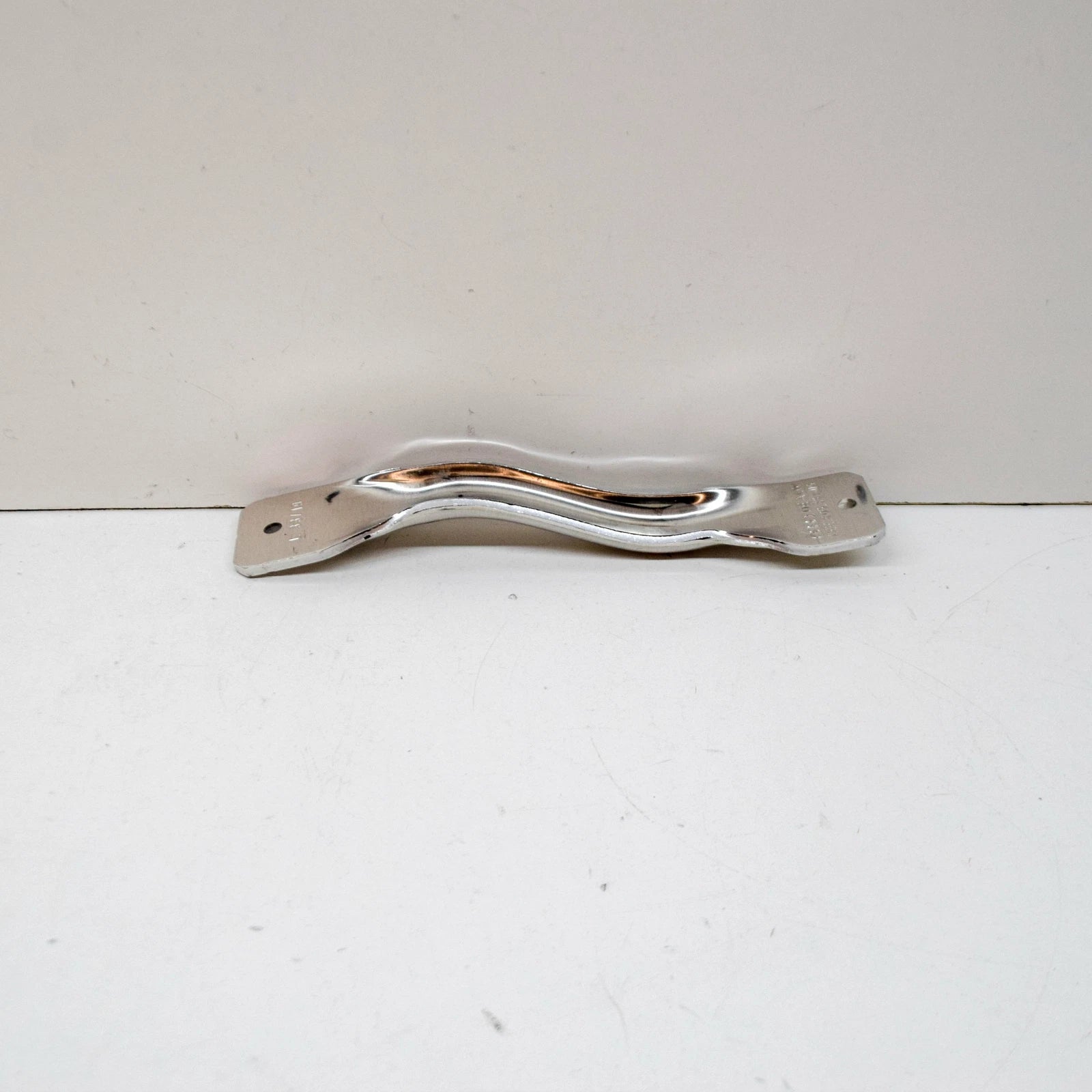 NEW AUDI E-TRON FRONT BUMPER LEFT IMPACT BAR BRACKET 4KE805351 ORIGINAL