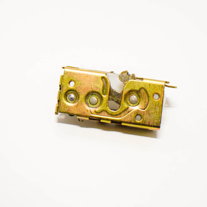 NEW MB VITO 638 SLIDING DOOR LOCK STANDART VERSION A9017301035