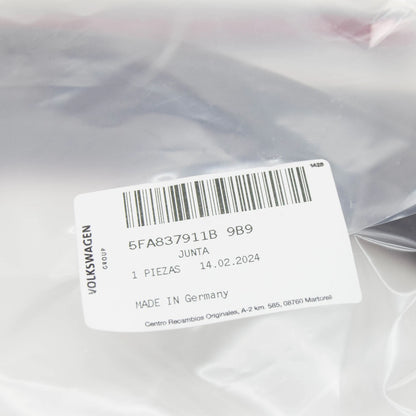 NEW CUPRA FORMENTOR FRONT DOOR OUTER SEAL 5FA837911B9B9 ORIGINAL