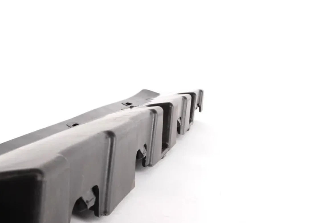 NEW BMW X3 E83 RIGHT ROCKER MOLDING REINFORCEMENT 3330870 51713330870 ORIGINAL