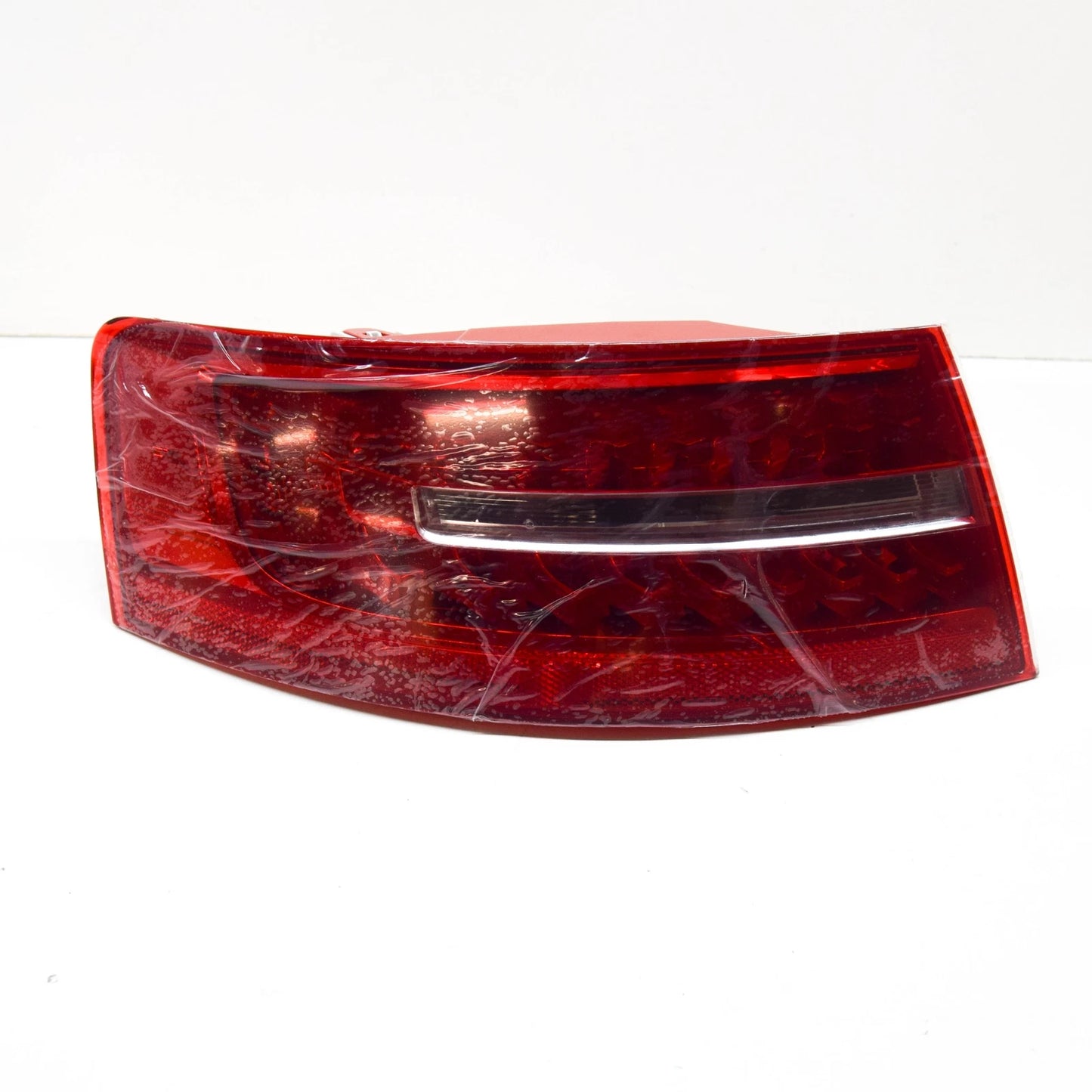 NEW AUDI A6 C6 REAR LEFT TAILLIGHT LED 4F5945095K ORIGINAL