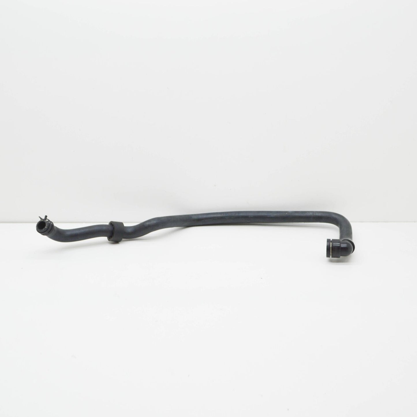 NEW MERCEDES-BENZ GLE W166 COOLANT HOSE A1665008975 ORIGINAL