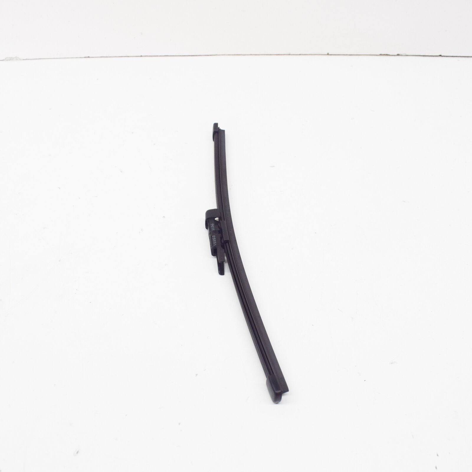 NEW MERCEDES-BENZ C-CLASS S205 REAR WINDOW WIPER BLADE A2058200545 ORIGINAL