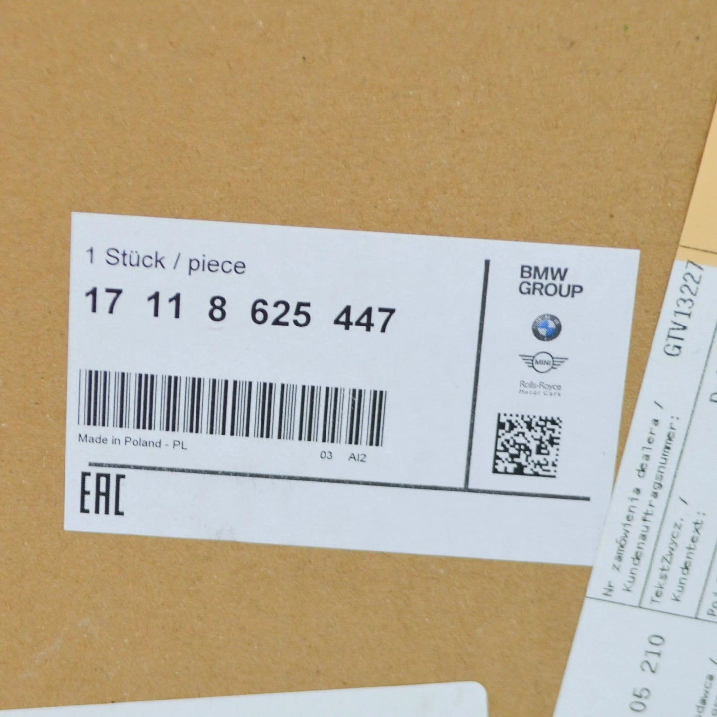 NEW BMW 2 COUPE F22 AUXILIARY COOLING RADIATOR 17118625447 8625447 ORIGINAL