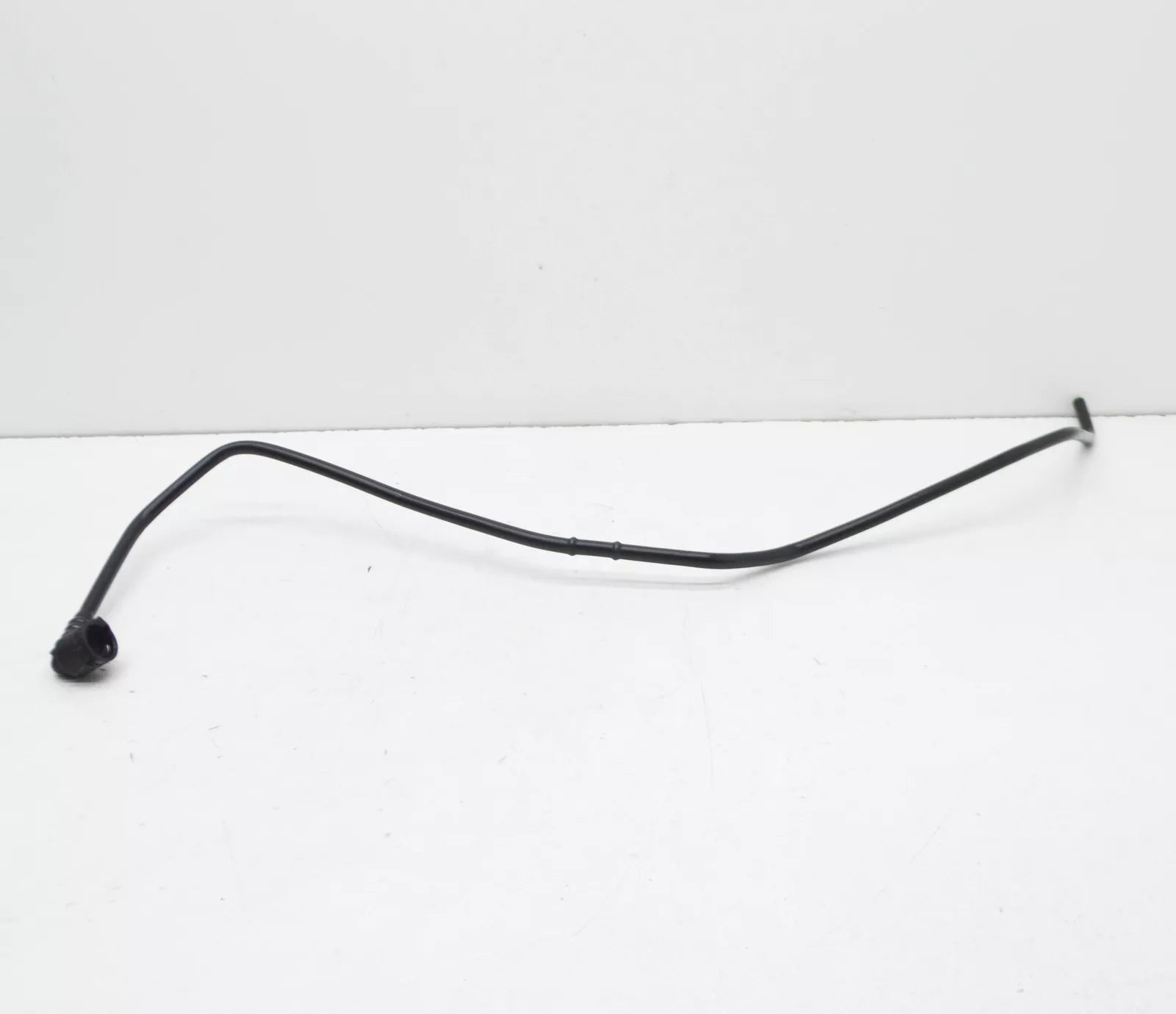 NEW BMW 5 F10 ENGINE COOLANT HOSE LINE 2284337 17122284337 ORIGINAL