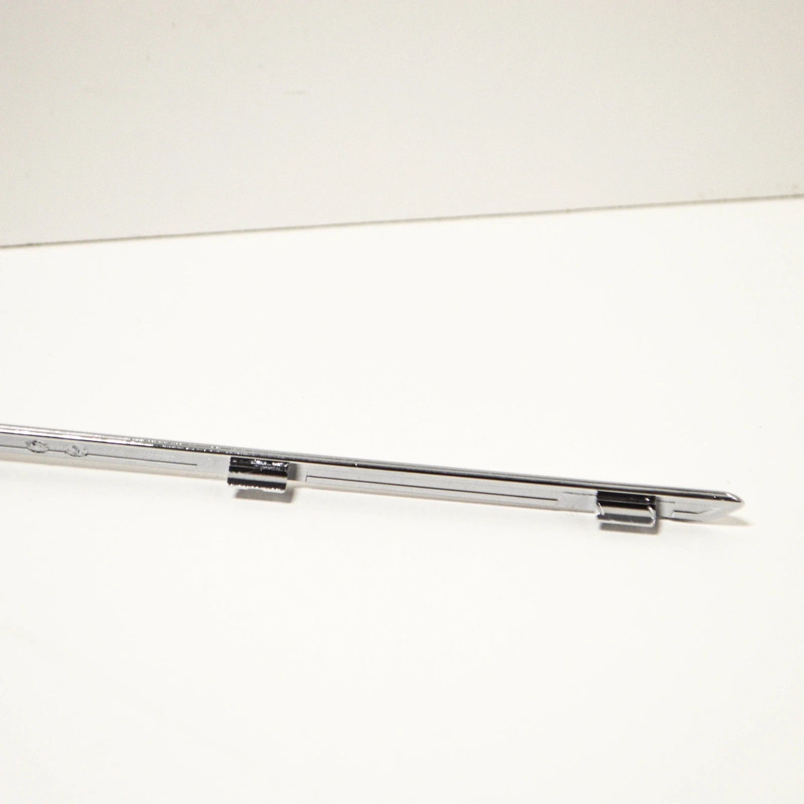 NEW MERCEDES-BENZ C CL203 REAR BUMPER LEFT CHROME MOLDING A2038858921