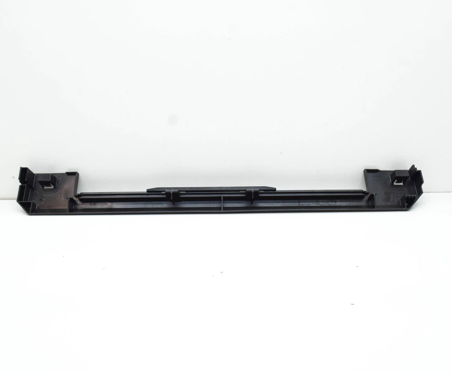 NEW BMW X5 G05 RADIATOR LOWER COVERING 17118589087 1589087 ORIGINAL