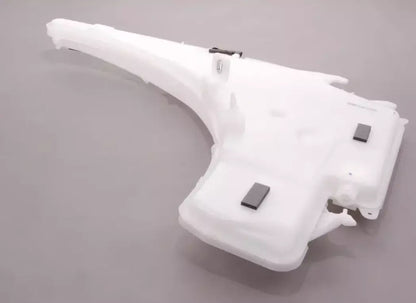 NEW BMW 1 E82 WINDSHIELD WASHER FLUID RESERVOIR 61677238668 7238668 ORIGINAL