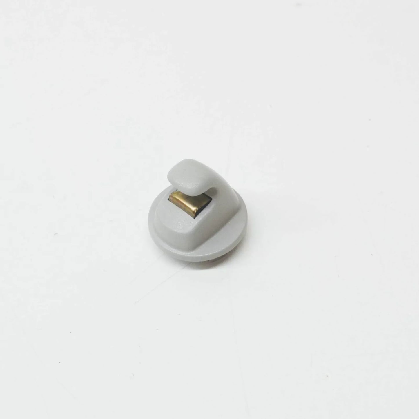 NEW VOLKSWAGEN JETTA MK7 HOLDER FOR SUN VISOR 5G0857561BRM5 2020