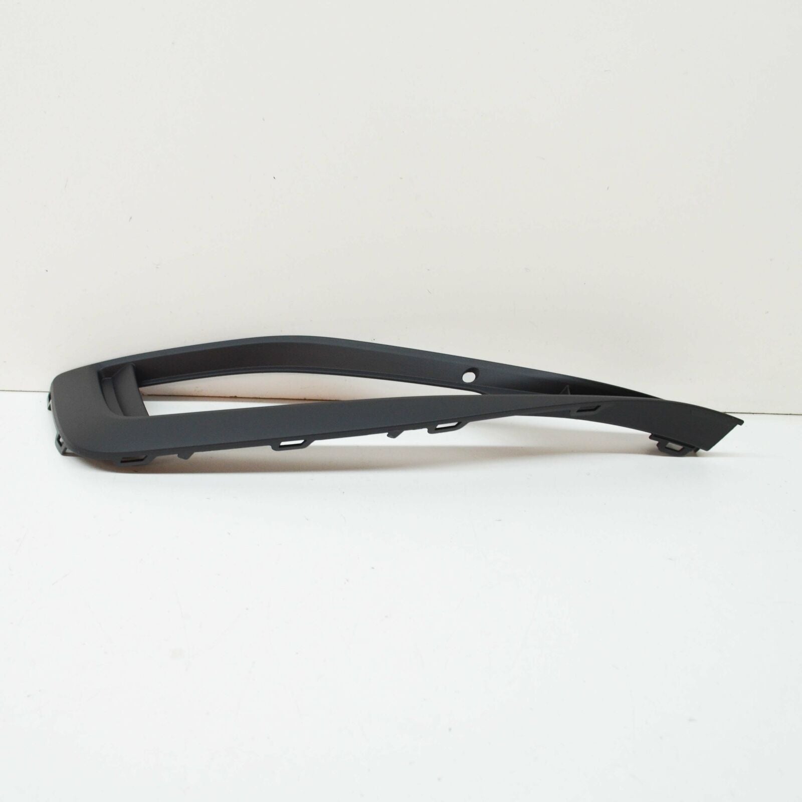 NEW VOLKSWAGEN PASSAT B8 FRONT BUMPER LEFT AIR VENT GRILLE 3G0853665K9B9