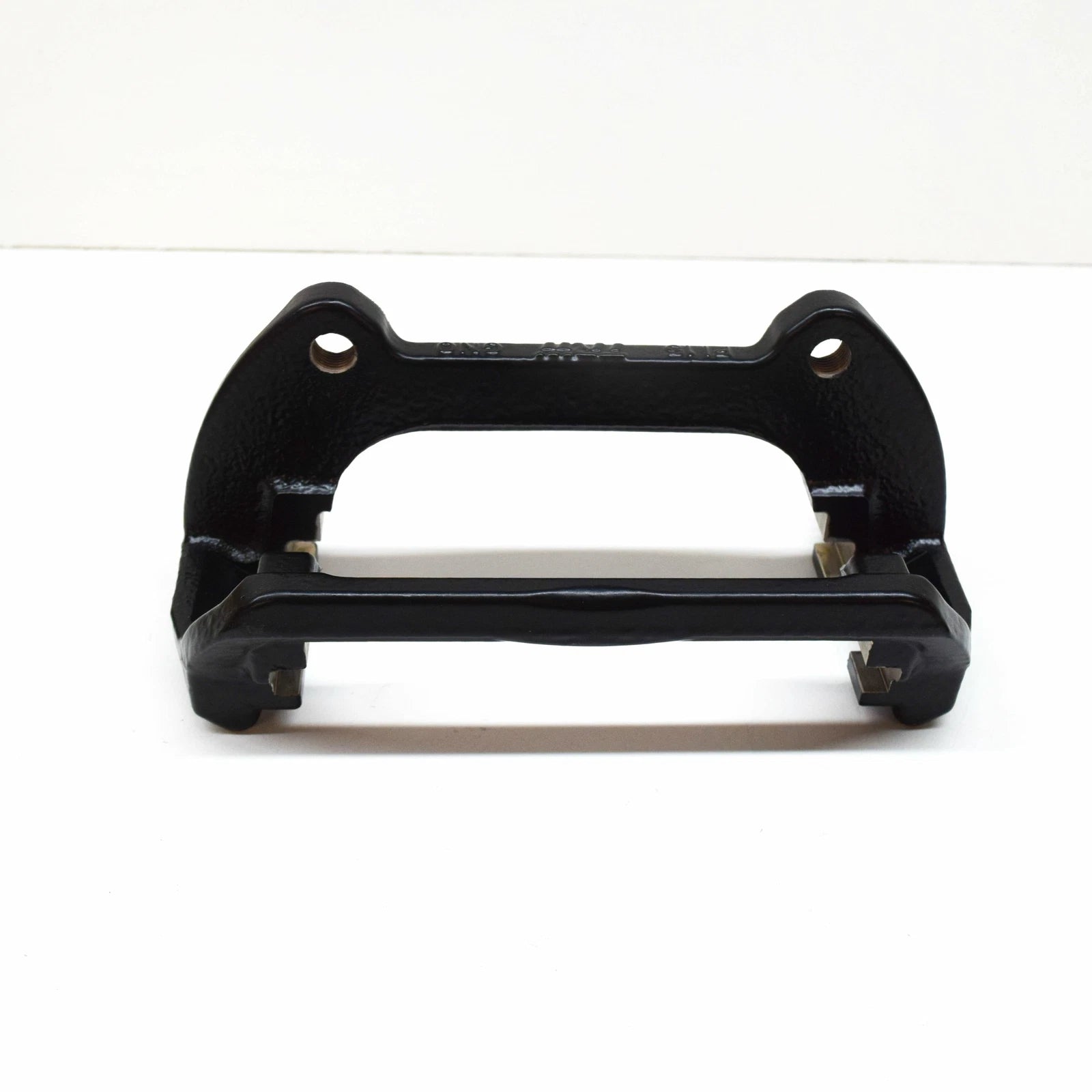 NEW AUDI A3 8V FRONT RIGHT BRAKE CALIPER CARRIER 8V0615126B ORIGINAL