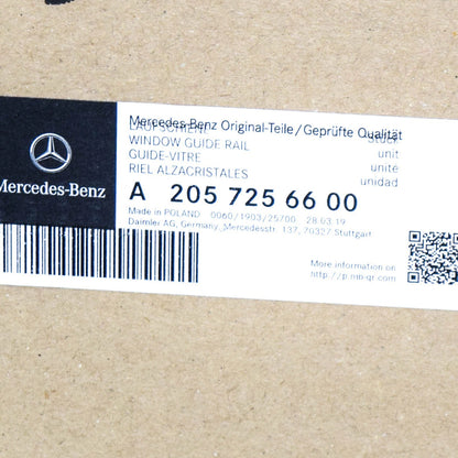 NEW MERCEDES-BENZ C W205 FRONT RIGHT DOOR WINDOW SEAL A2057256600 ORIGINAL