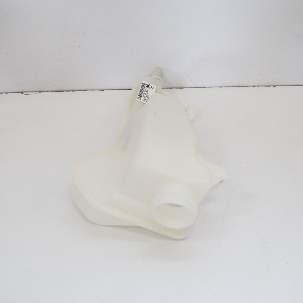 NEW AUDI A3 8V WINDSCREEN WASHER TANK UPPER RESERVOIR 5Q0955453AK ORIGINAL