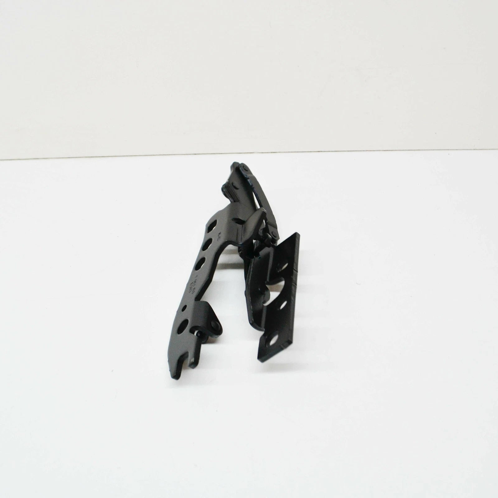 NEW BMW 6 E64 FRONT LEFT BONNET HINGE 7210669 41617210669 2010 ORIGINAL