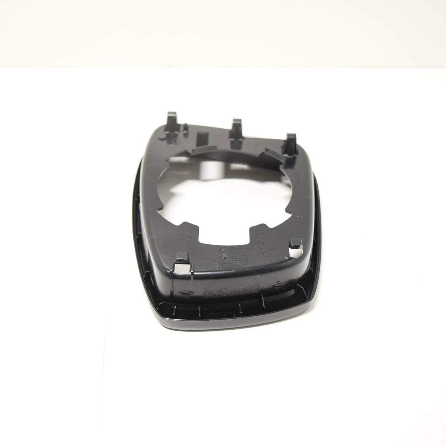 NEW VOLKSWAGEN JETTA MK6 RIGHT SIDE MIRROR INNER FRAME TRIM 5C6857602A