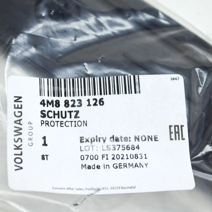 NEW AUDI Q8 FRONT RIGHT BONNET HOOD DEFLECTOR 4M8823126 ORIGINAL