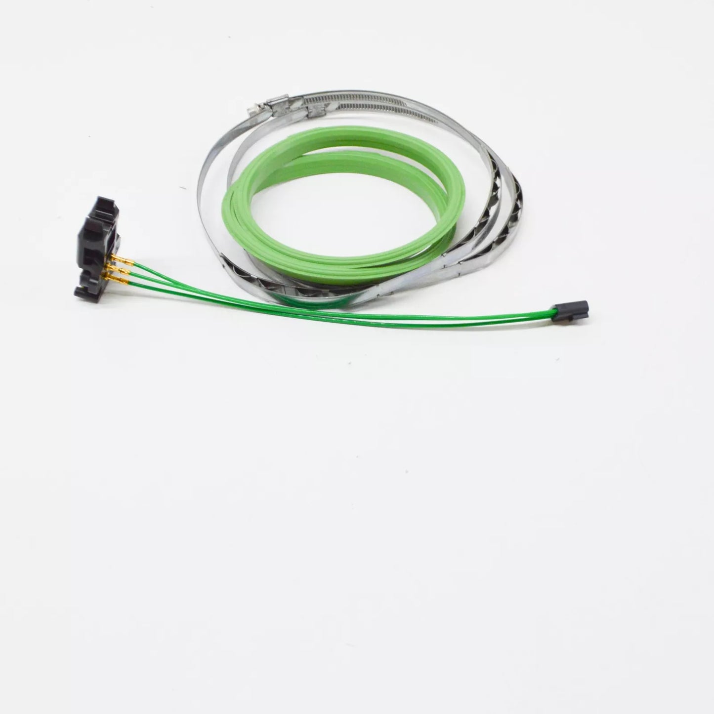 NEW BMW X5 F15 FUEL PRESSURE SENSOR 16147426702 7426702 ORIGINAL