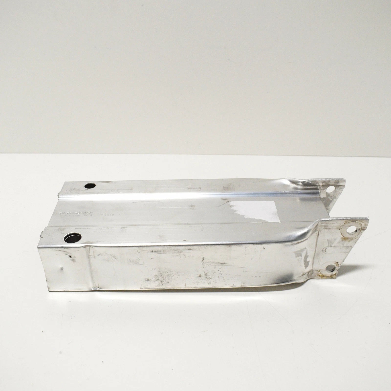 NEW MB C W204 AMG FRONT LEFT IMPACT BAR ABSORBER BRACKET A2046201995 ORIGINAL