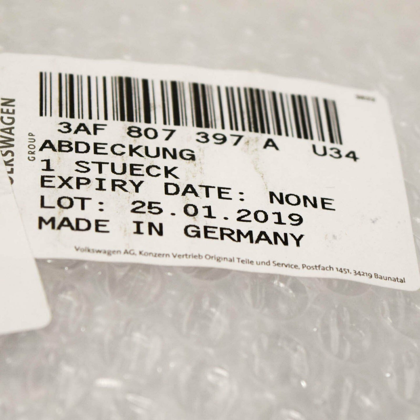 NEW VW PASSAT B7 REAR BUMPER TOW HITCH COVER 3AF807397A U34 ORIGINAL