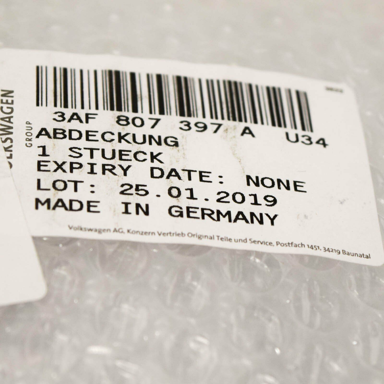 NEW VW PASSAT B7 REAR BUMPER TOW HITCH COVER 3AF807397A U34 ORIGINAL