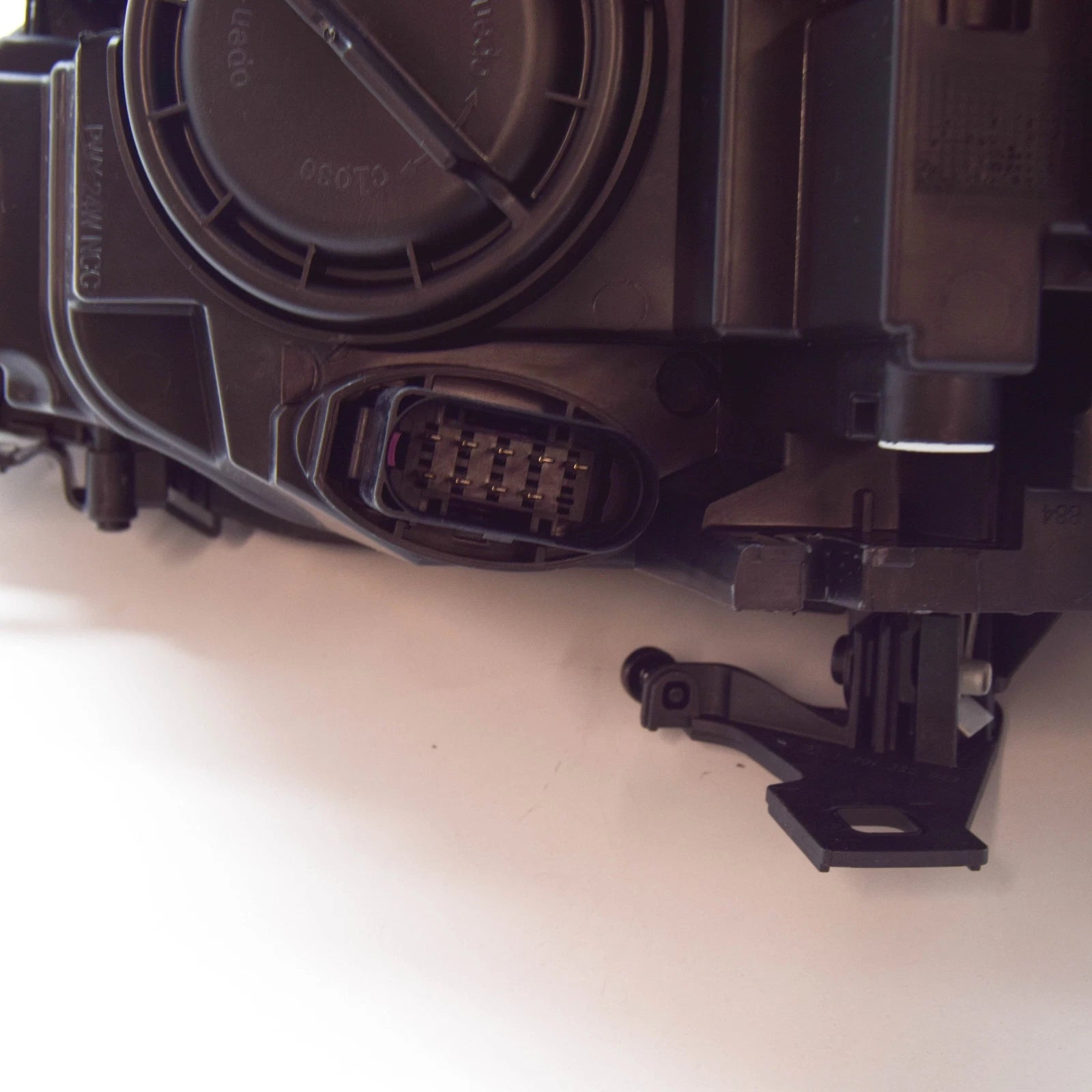 NEW AUDI A5 SPORTBACK 8T FRONT LEFT HEADLIGHT RHD 8T0941003BB ORIGINAL