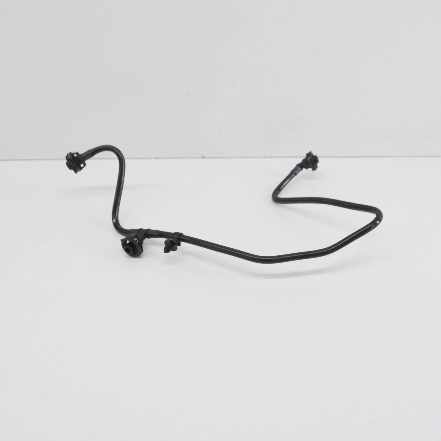 NEW VW TOUAREG CR ENGINE RESERVOIR BREATHER LINE 4M0121081F ORIGINAL