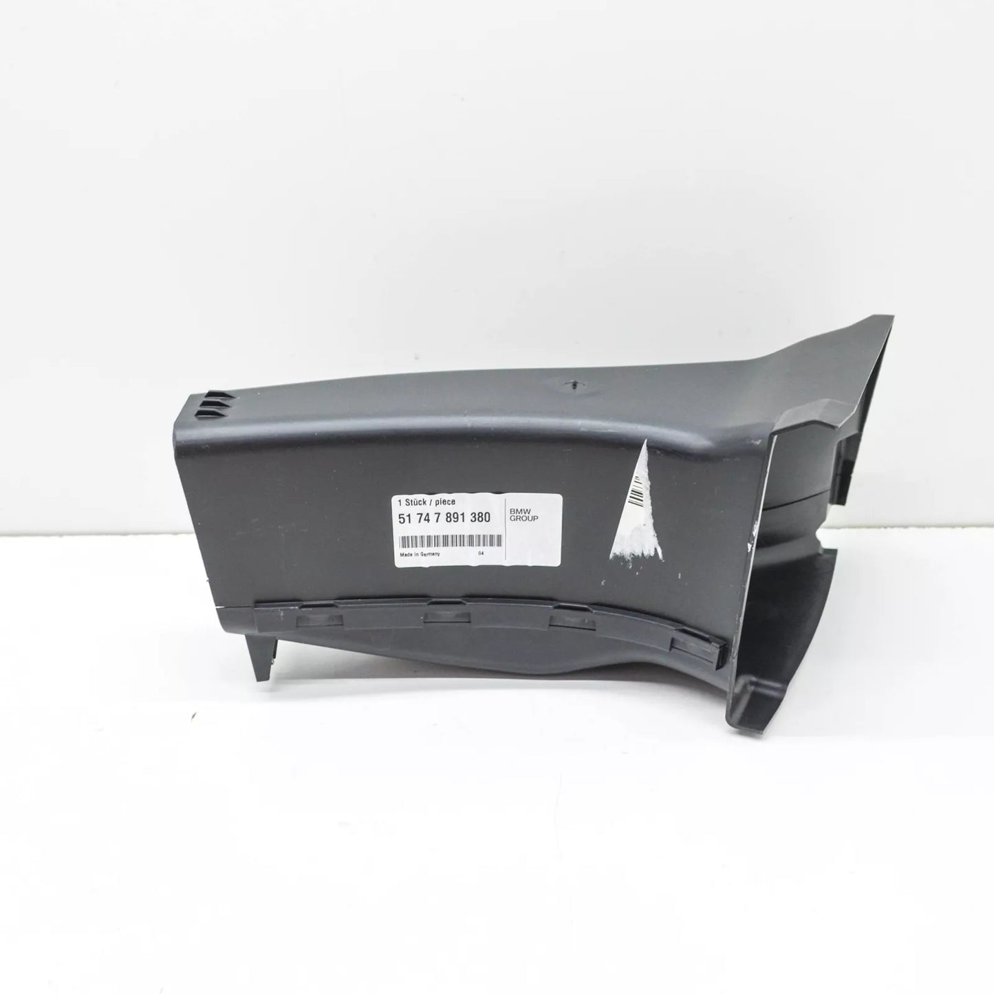 NEW BMW 3 E90 FRONT RIGHT BRAKE COOLING AIR DUCT 51747891380 7891380 ORIGINAL