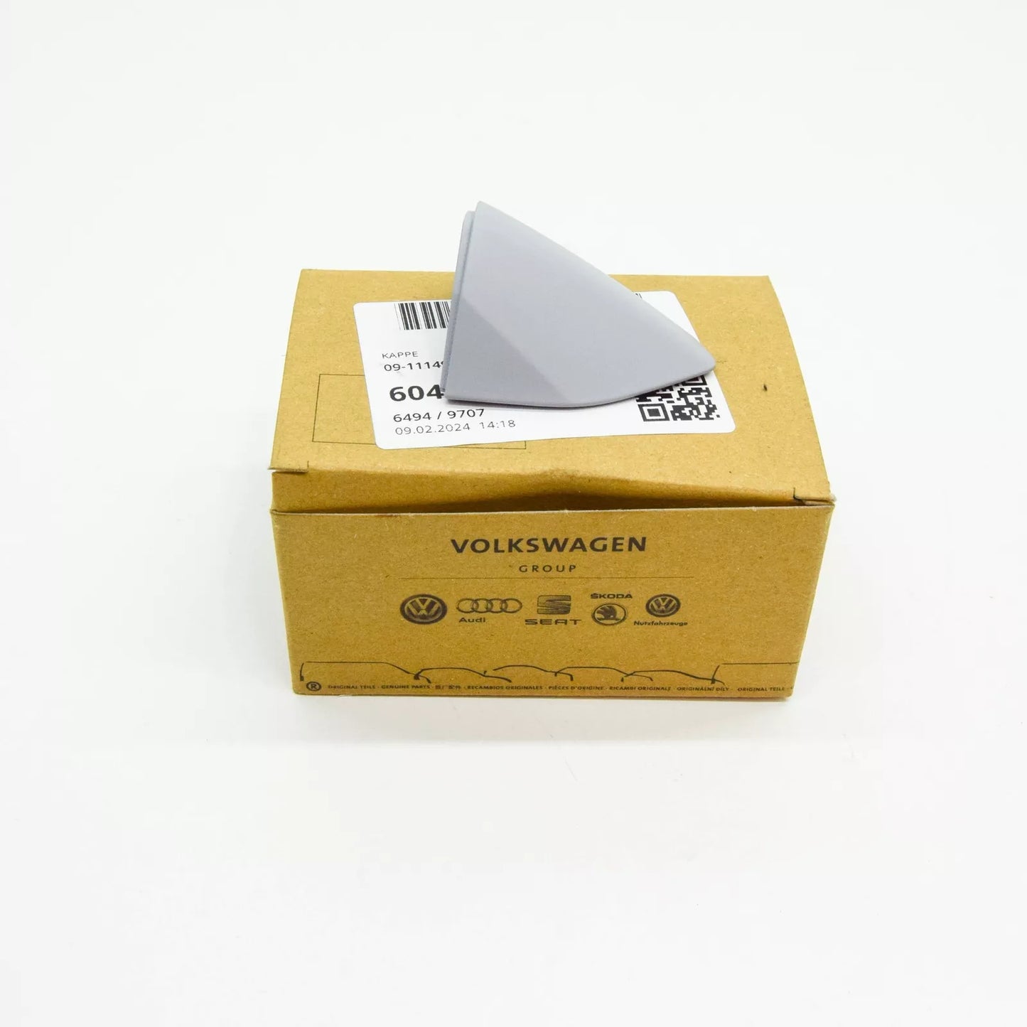 NEW AUDI Q4 E-TRON RIGHT EXTERIOR DOOR HANDLE COVER RHD 8Y0837880AGRU ORIGINAL