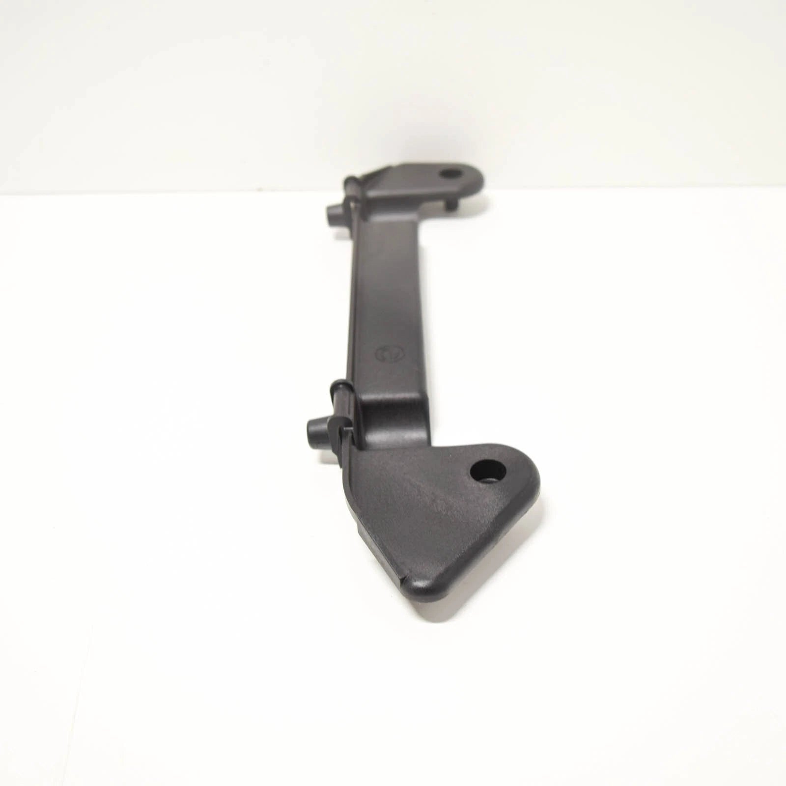 NEW BMW 3 E30 RADIATOR MOUNTING BRACKET 17111709347 1709347 ORIGINAL