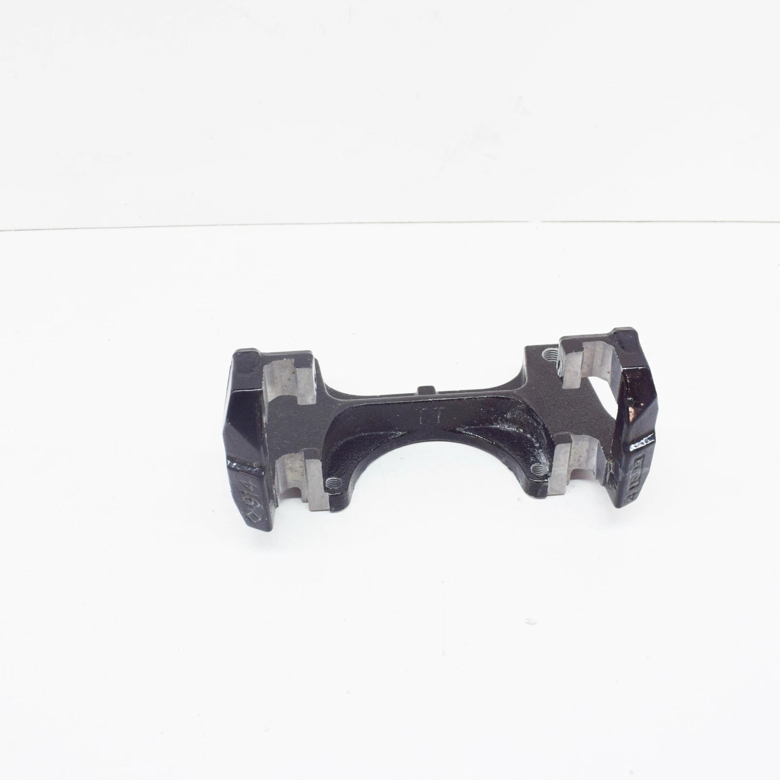 NEW AUDI TT 8J FRONT BRAKE CALIPER CARRIER 8J0615125 ORIGINAL