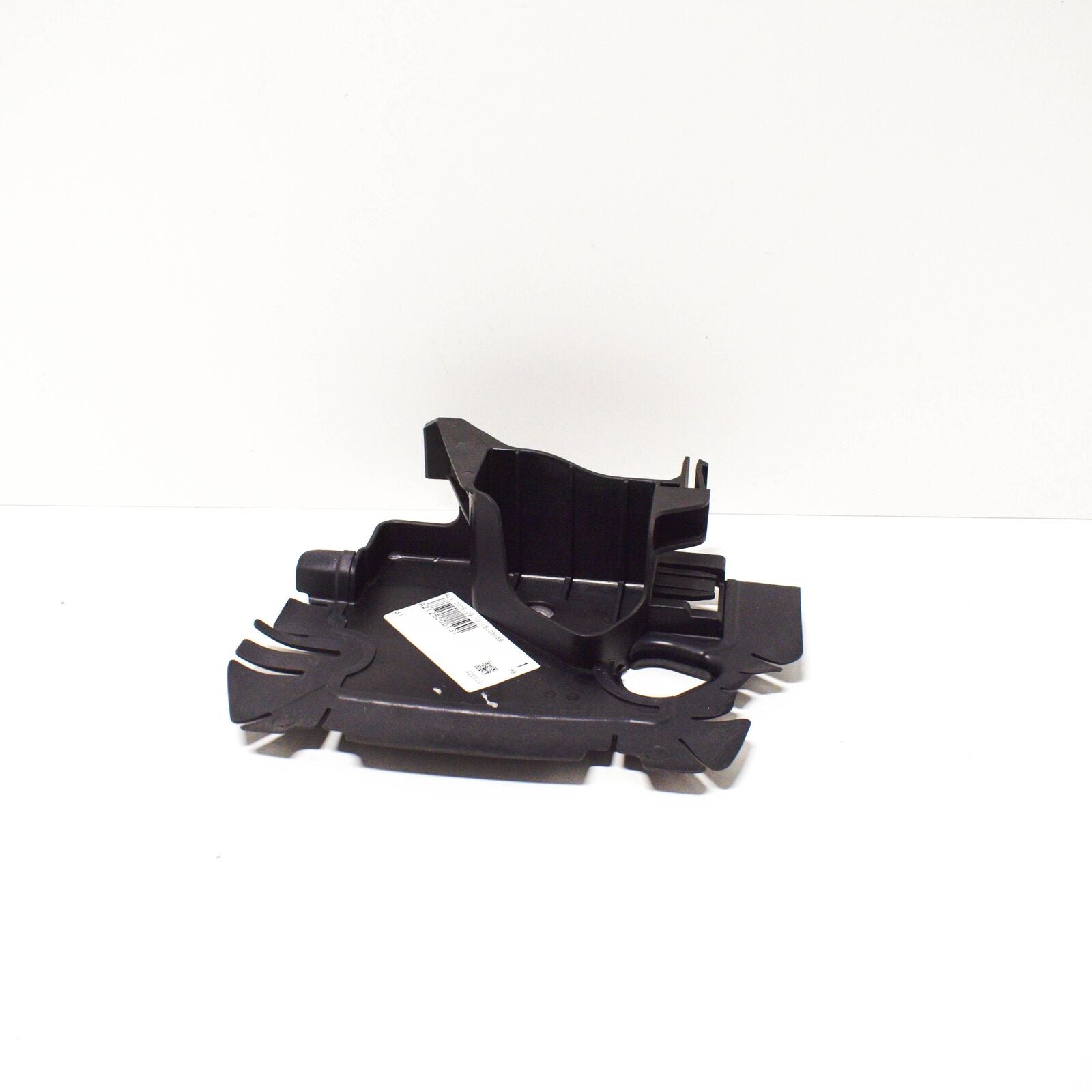 NEW MERCEDES BENZ E W212 AMG OIL COOLER BRACKET LEFT A2125000131 ORIGINAL