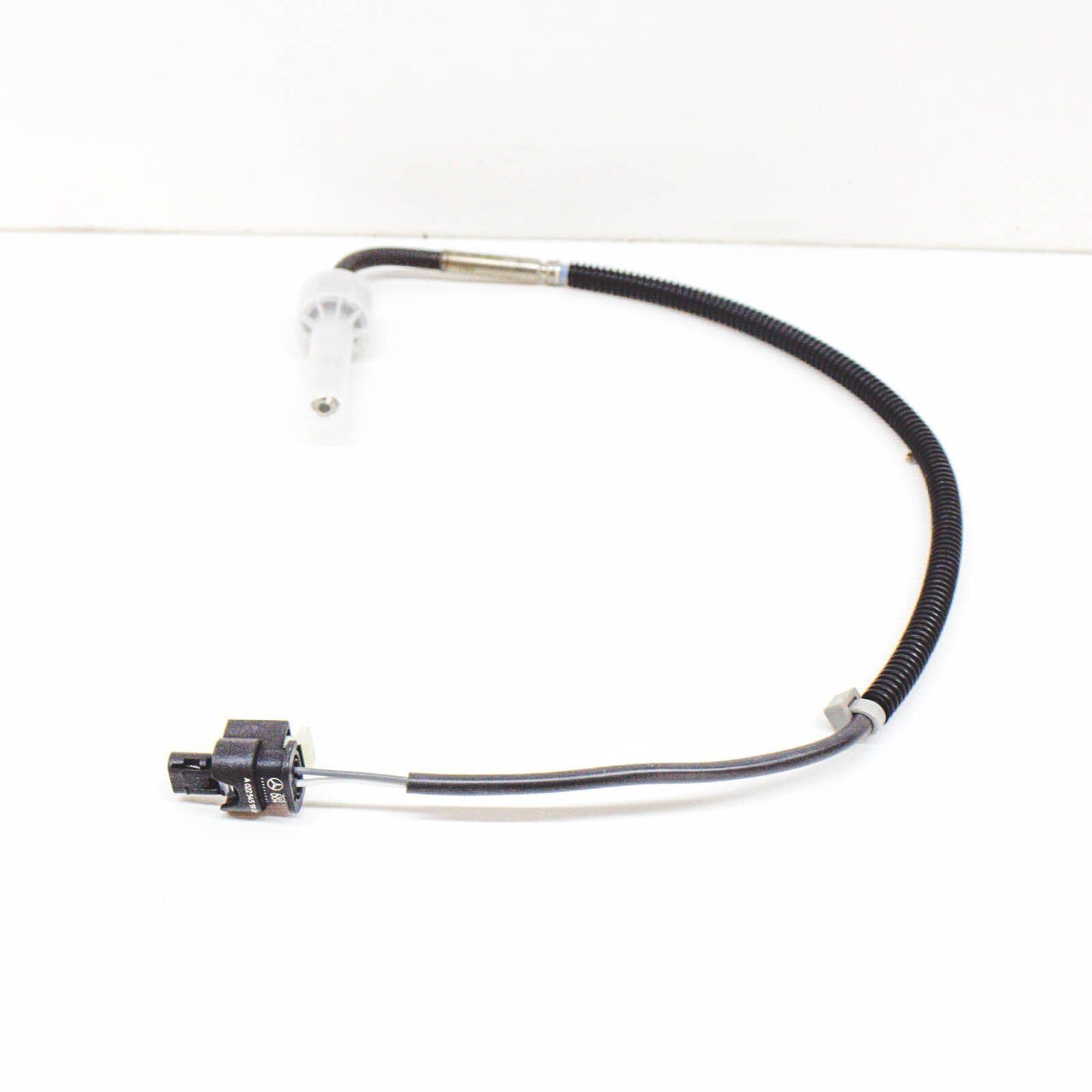 NEW MB C-CLASS W205 DPF TEMPERATURE SENSOR A0009056804 2.1 DIESEL ORIGINAL