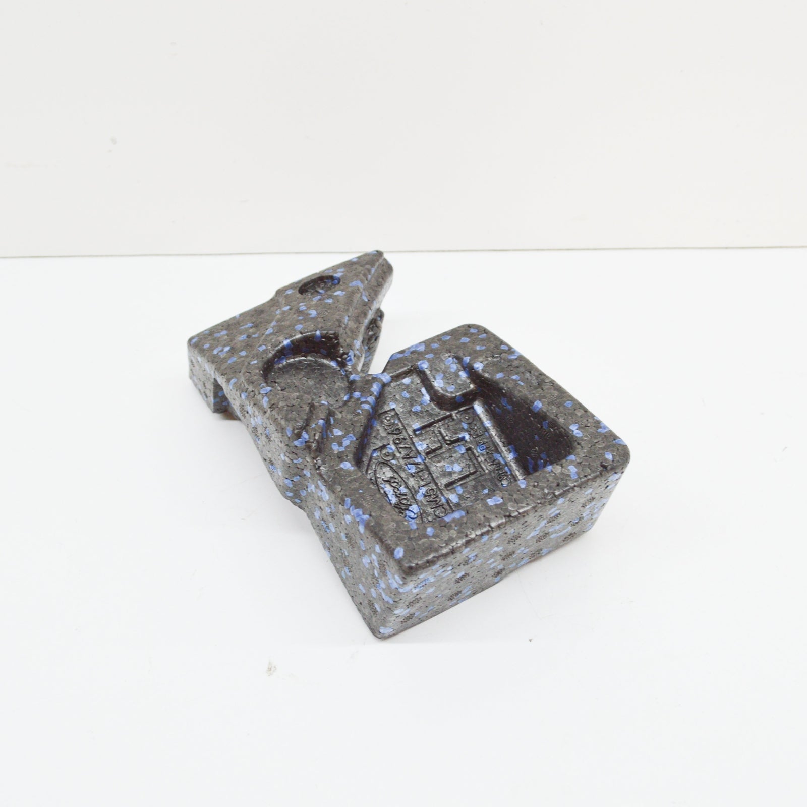 new ford focus mk3 c346 front bumper left filler 1779085 cm51-17a796-ab original