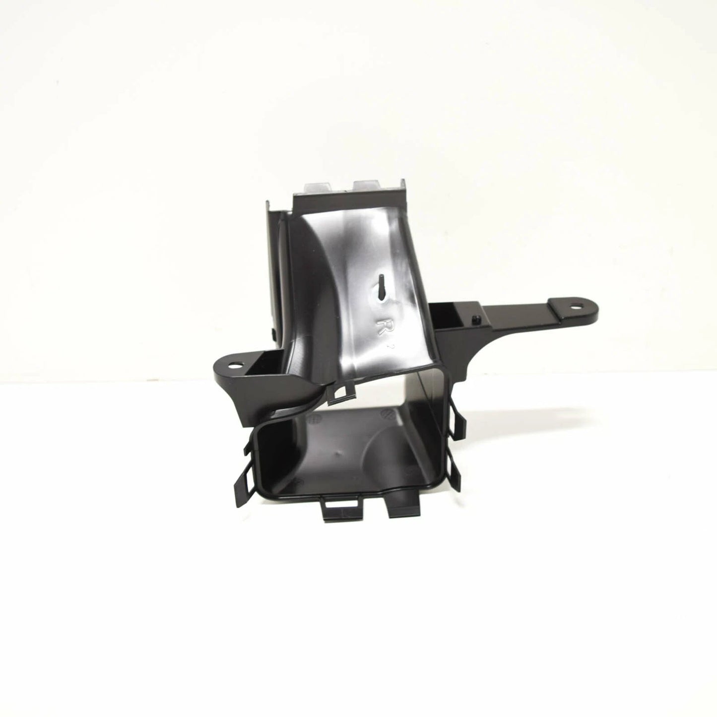 NEW BMW X7 G07 FRONT RIGHT BRAKE AIR DUCT 51747421686 ORIGINAL