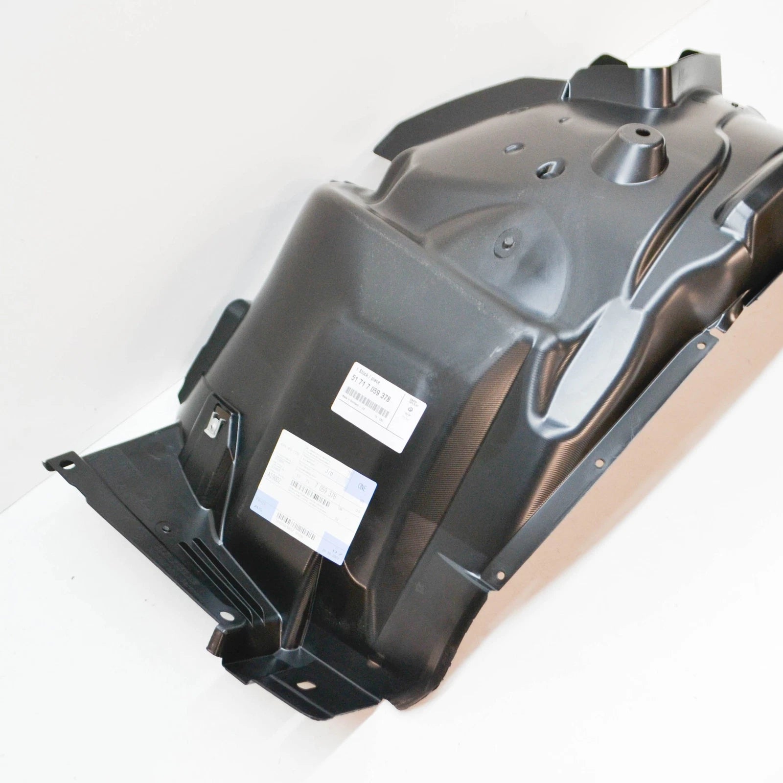 NEW BMW 3 E90 FRONT RIGHT WHEEL LINER SPLASH SHIELD 51717059378 7059378 ORIGINAL