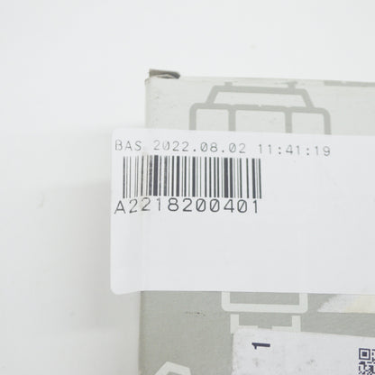 NEW MERCEDES-BENZ CLA C117 GLOVE COMPARTMENT INTERIOR LIGHT A2218200401 ORIGINAL