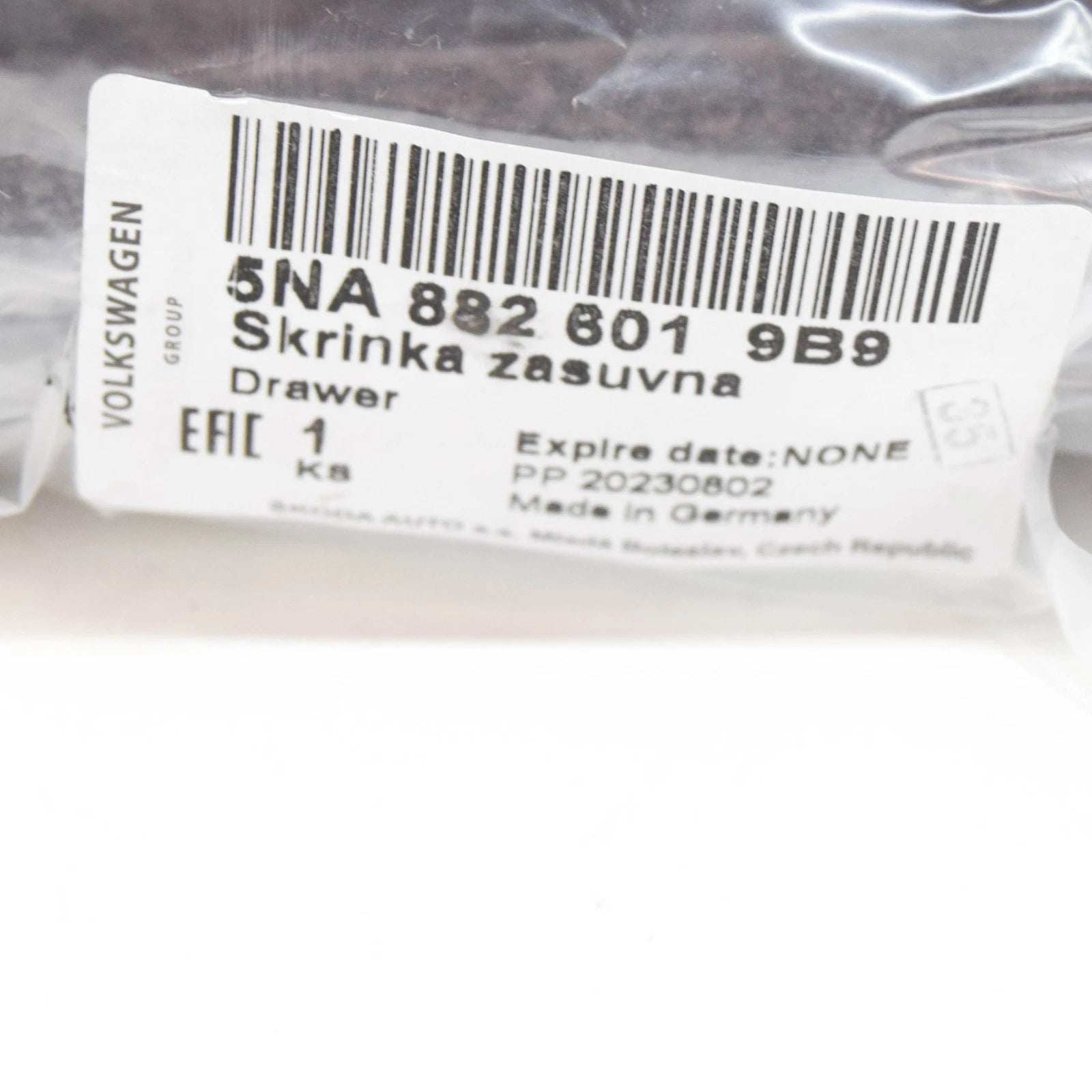 NEW VOLKSWAGEN TIGUAN AD MK2 FRONT LEFT SEAT LOWER DRAWER 5NA8826019B9 ORIGINAL