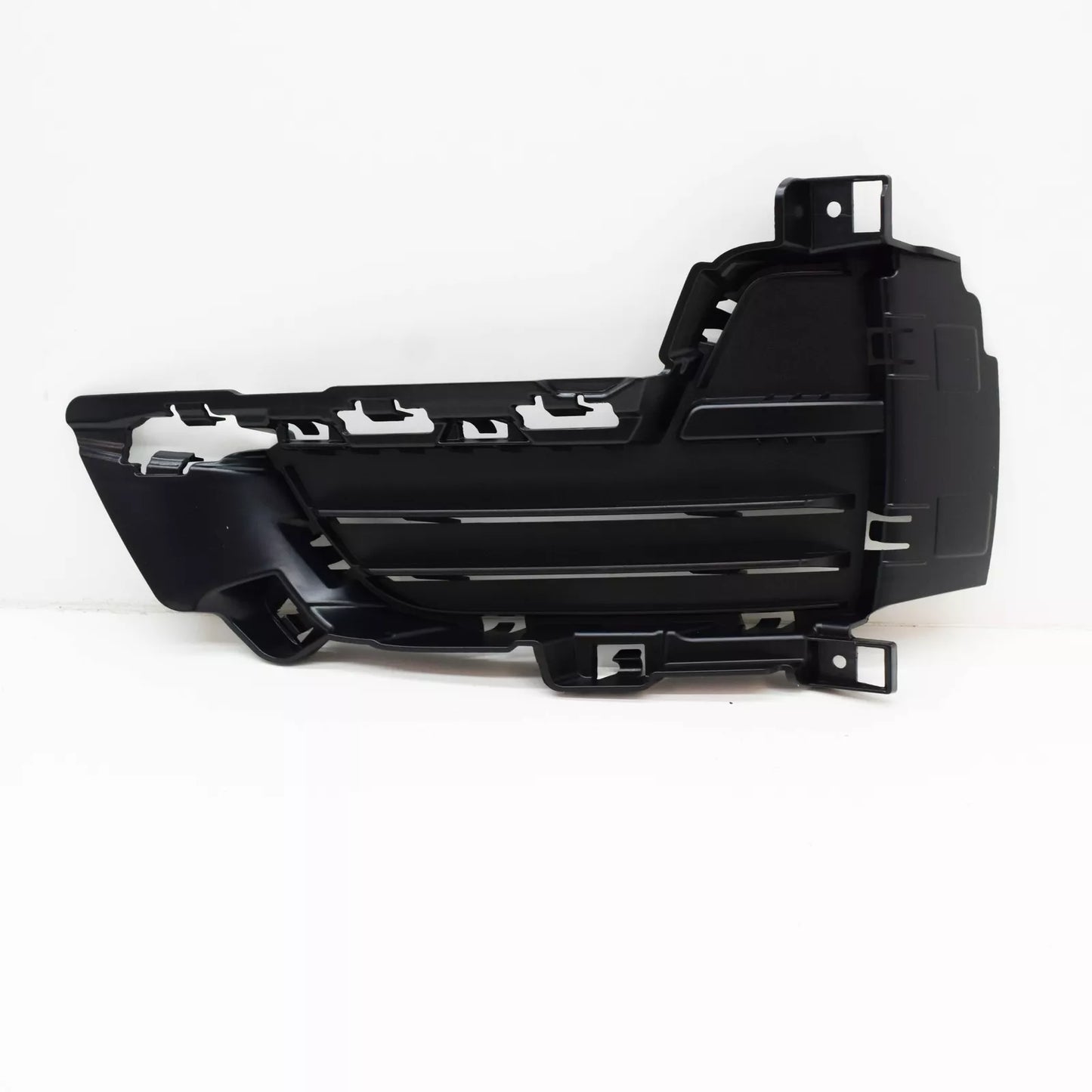 NEW BMW X5 F15 FRONT BUMPER BLACK CLOSED GRILLE LEFT 7307993 51117307993