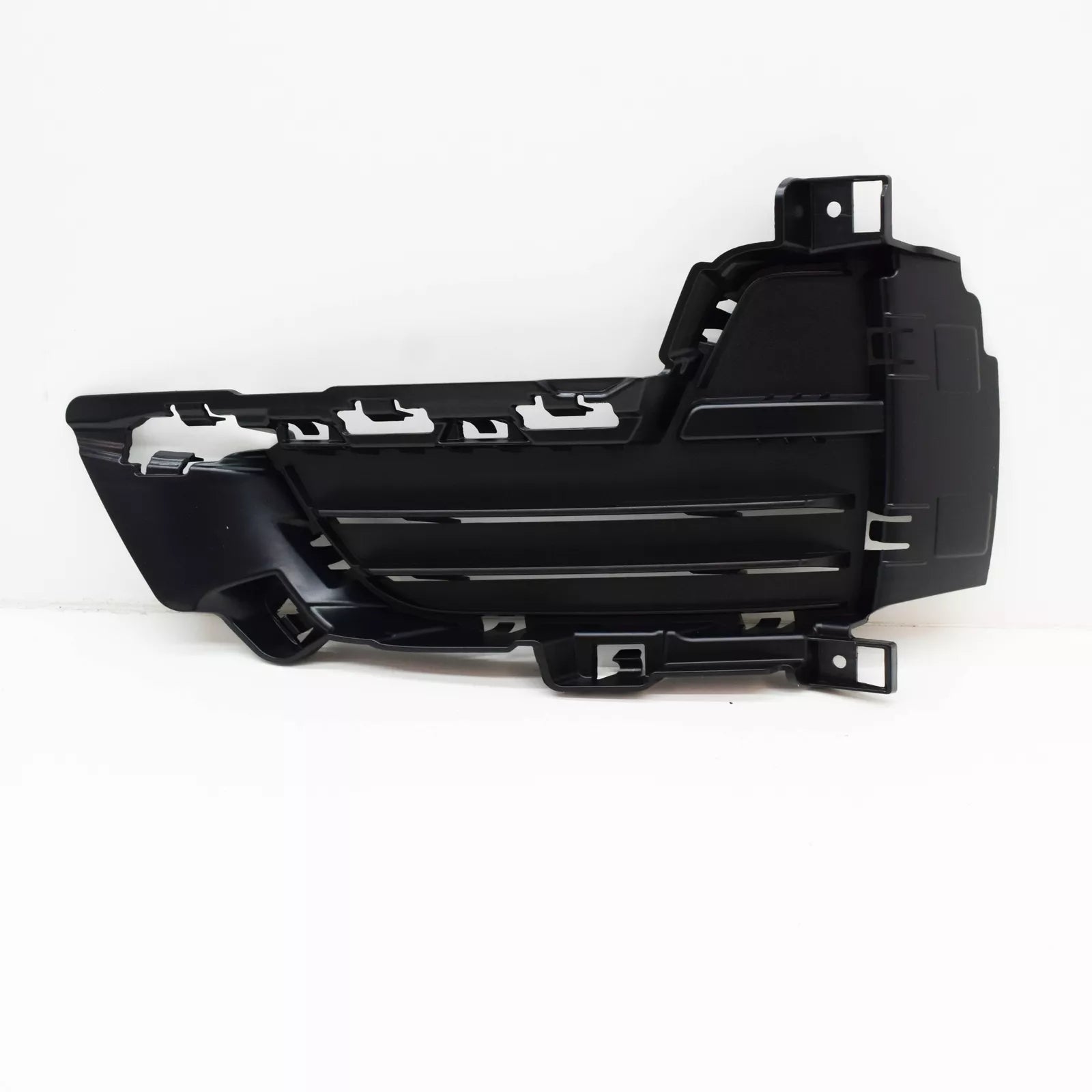 NEW BMW X5 F15 FRONT BUMPER BLACK CLOSED GRILLE LEFT 7307993 51117307993