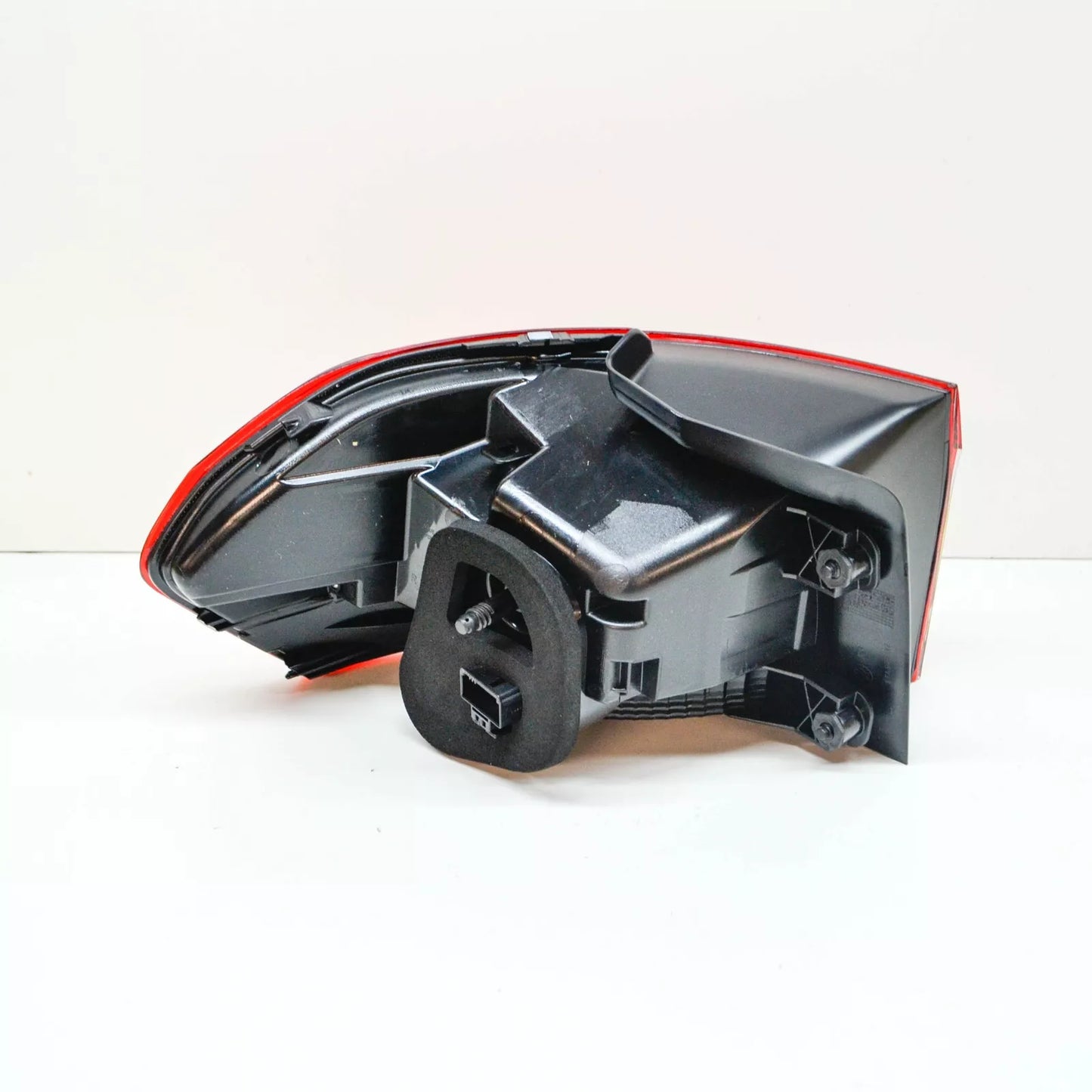 NEW VOLKSWAGEN TOURAN 5T REAR RIGHT LED TAILLIGHT 5TA945208A ORIGINAL