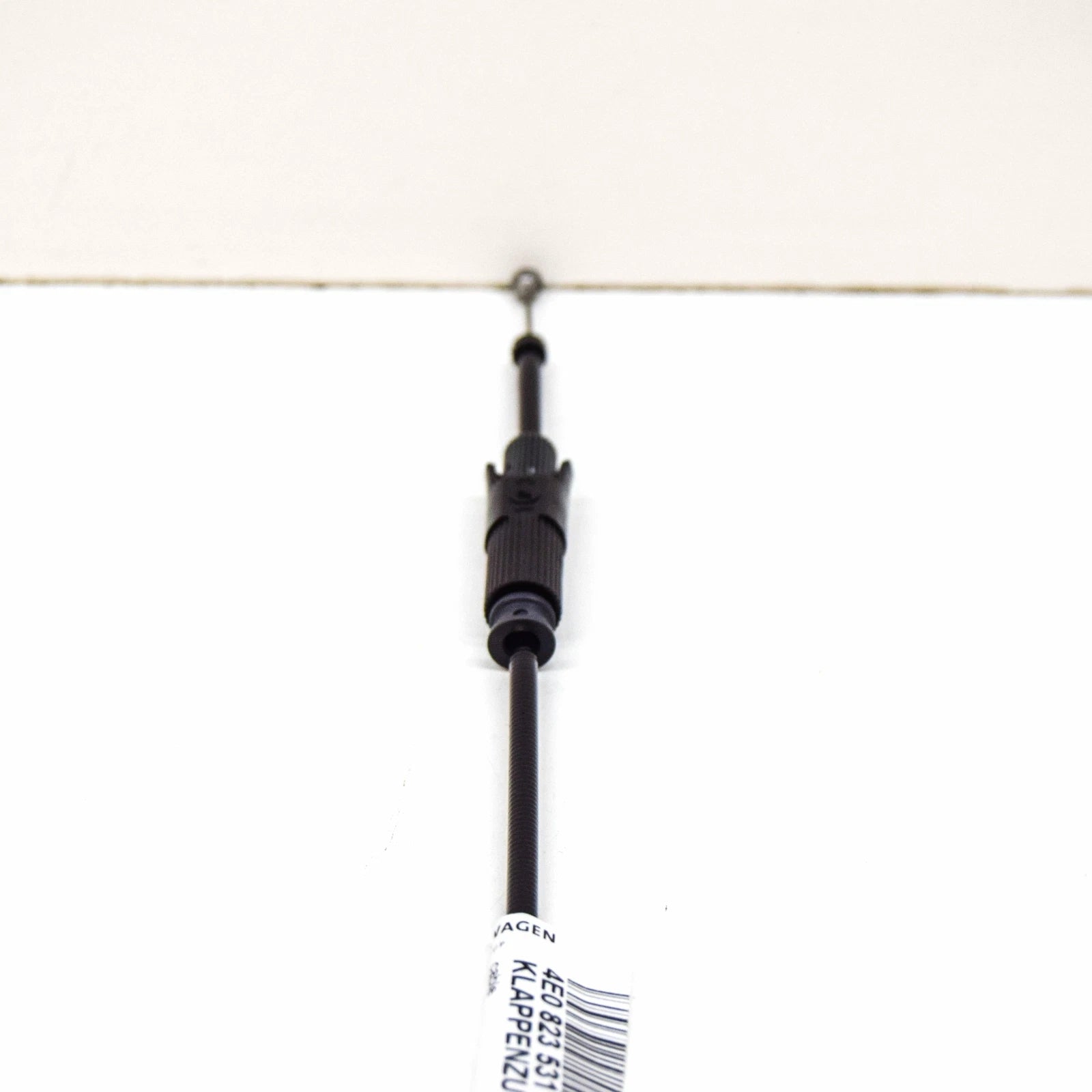 NEW AUDI A8 QUATTRO D3 LID LOCK CABLE 4E0823531A ORIGINAL