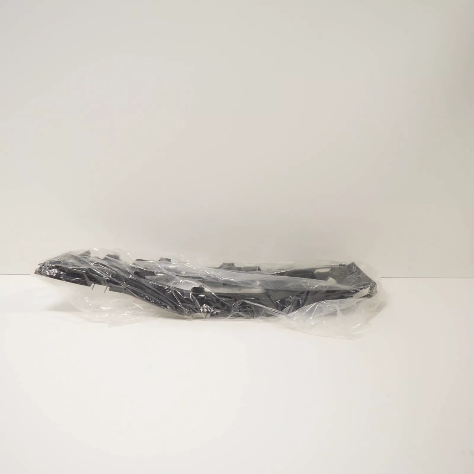 NEW BMW 3 F30 FRONT BUMPER RIGHT OPEN SPORT FOG LIGHT GRILLE 51117396884