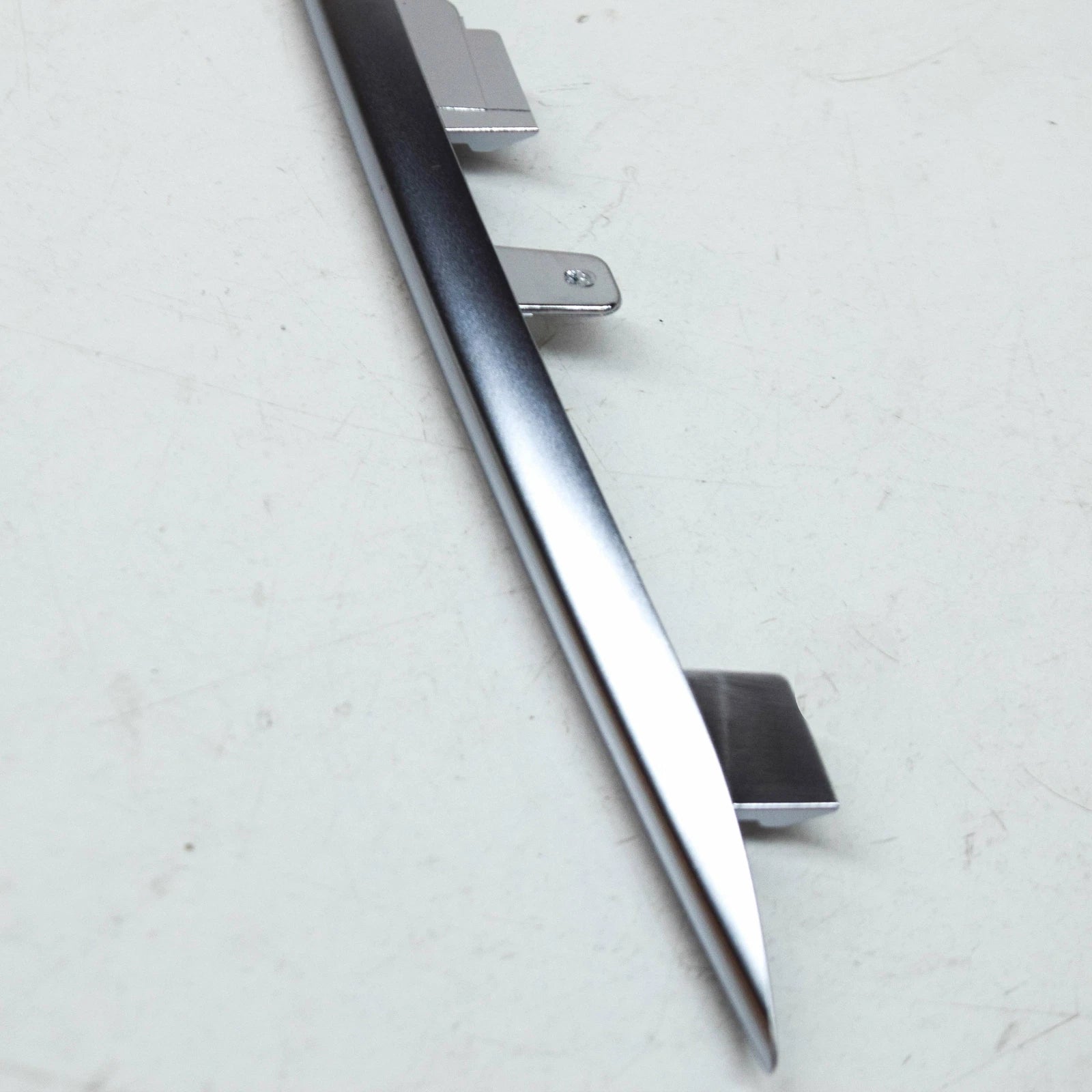 NEW MB GLC C253 FRONT BUMPER RIGHT UPPER DECORATIVE TRIM A2538857801 ORIGINAL