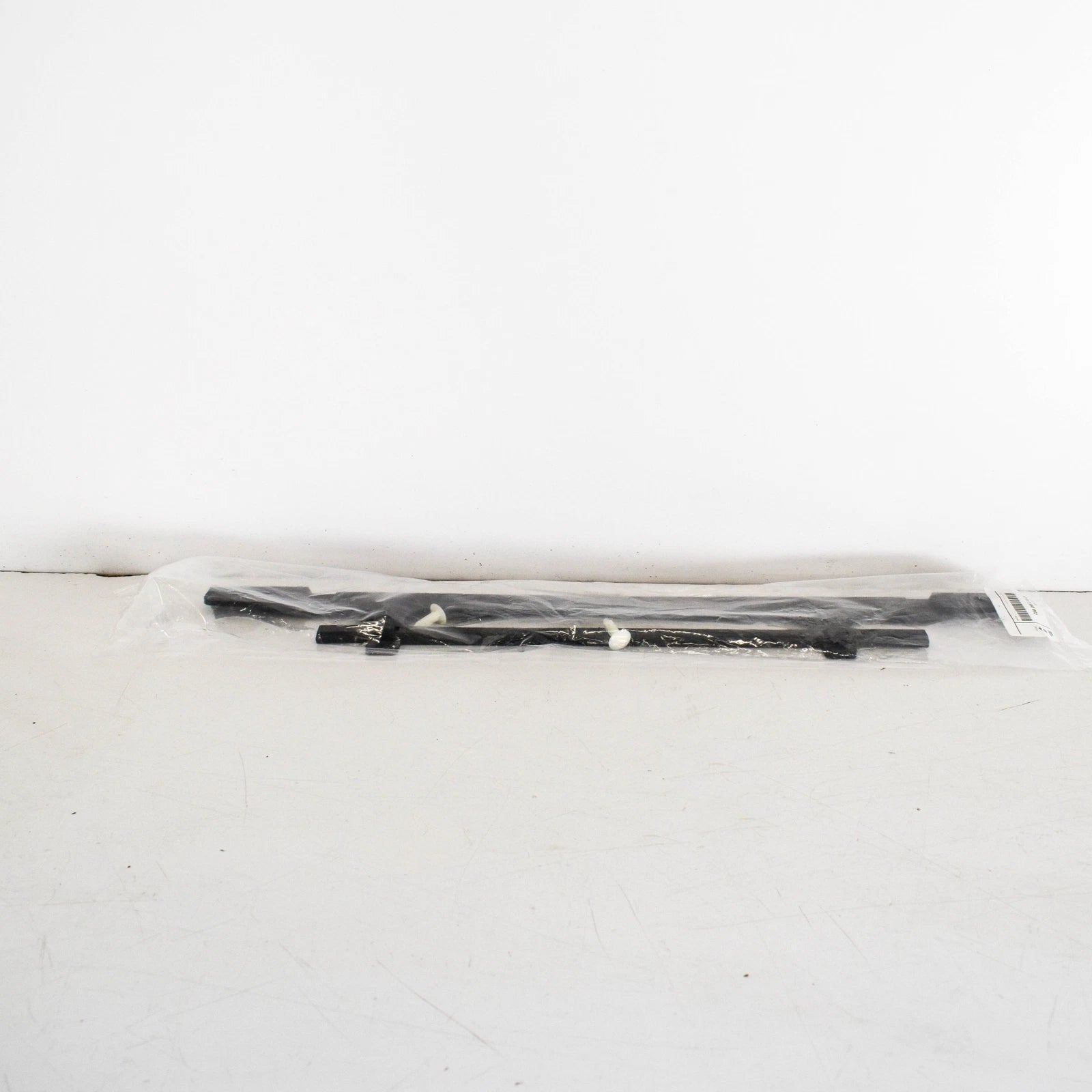 NEW BMW X4 F26 INTERCOOLER RADIATOR MOUNTING AIR DUCT 17117593852 ORIGINAL