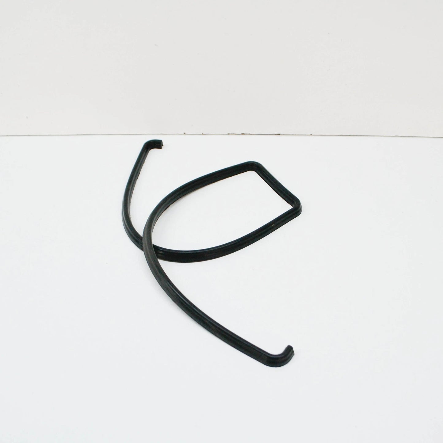 NEW BMW Z8 E52 ENGINE BEAUTY COVER GASKET 11121406744 1406744 ORIGINAL