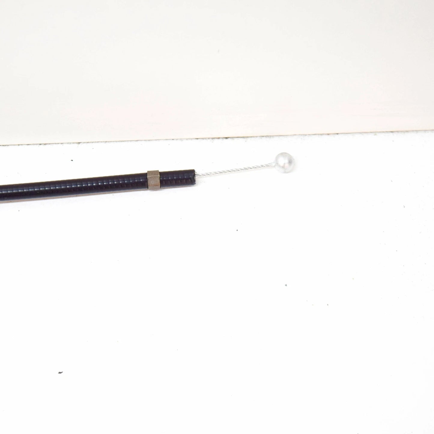 NEW AUDI TT 8J BONNET RELEASE CABLE RHD 8J2823535B ORIGINAL