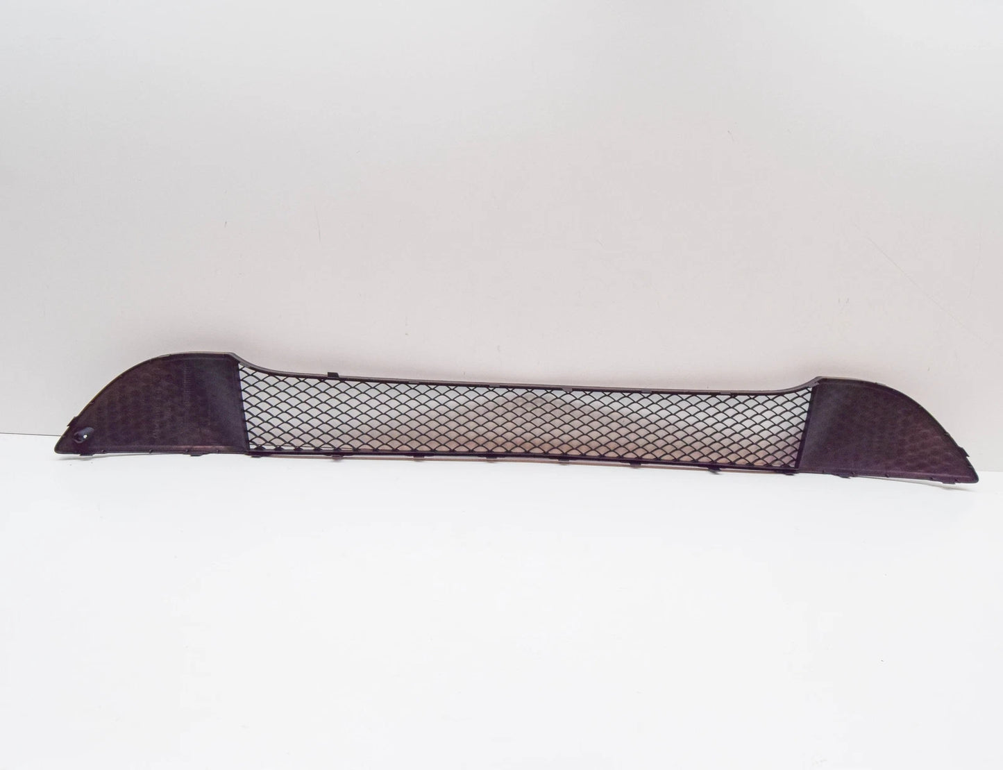 NEW MERCEDES BENZ A W176 FRONT BUMPER CENTRAL GRILLE A1768853322 ORIGINAL